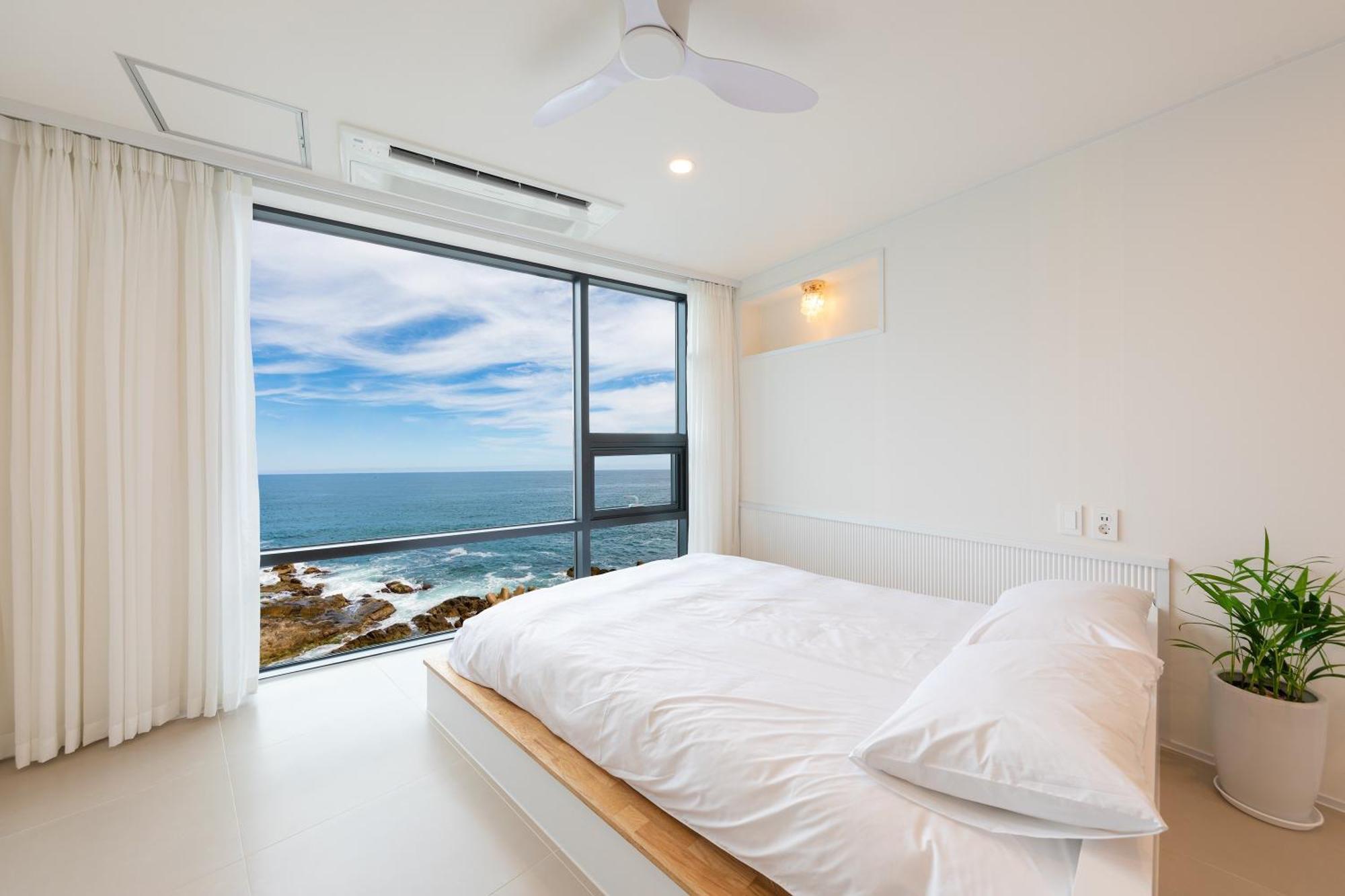 Gangneung Hue Pension Ocean View, Spa, Couple Εξωτερικό φωτογραφία